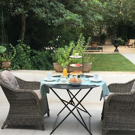 Chambre Cote Jardin Nîmes Zewnętrze zdjęcie